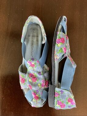 Floral Blue Women's Sandals with Pink Rose Print